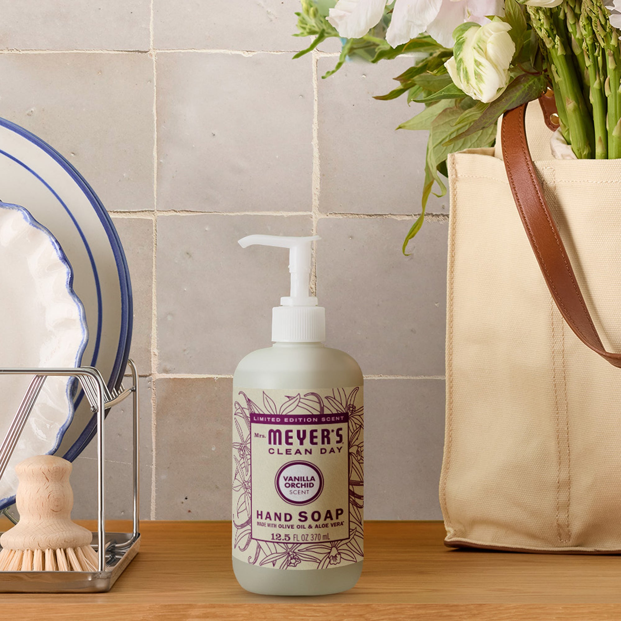 Vanilla Orchid Liquid Hand Soap - Image 6